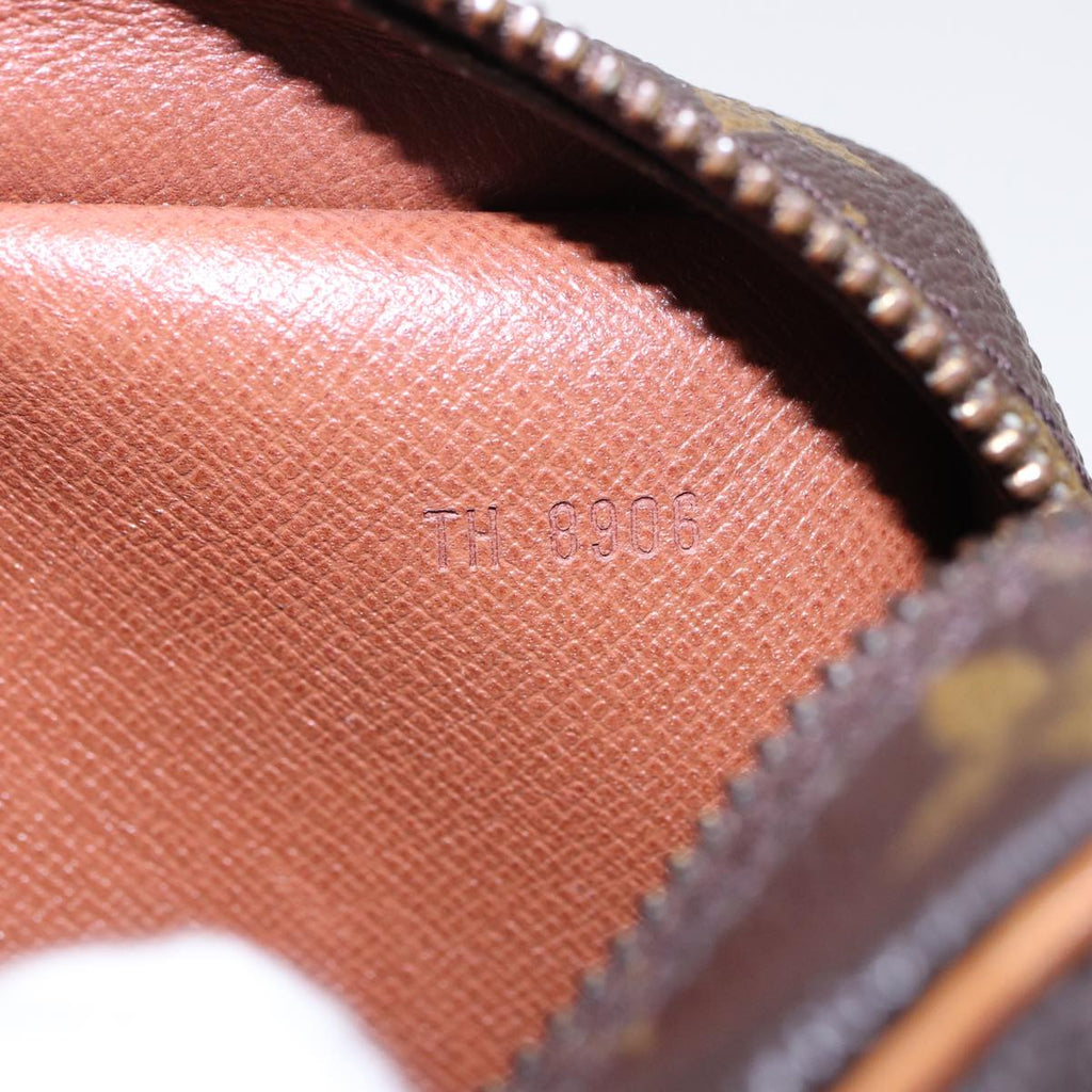 LO-LV bags 1187