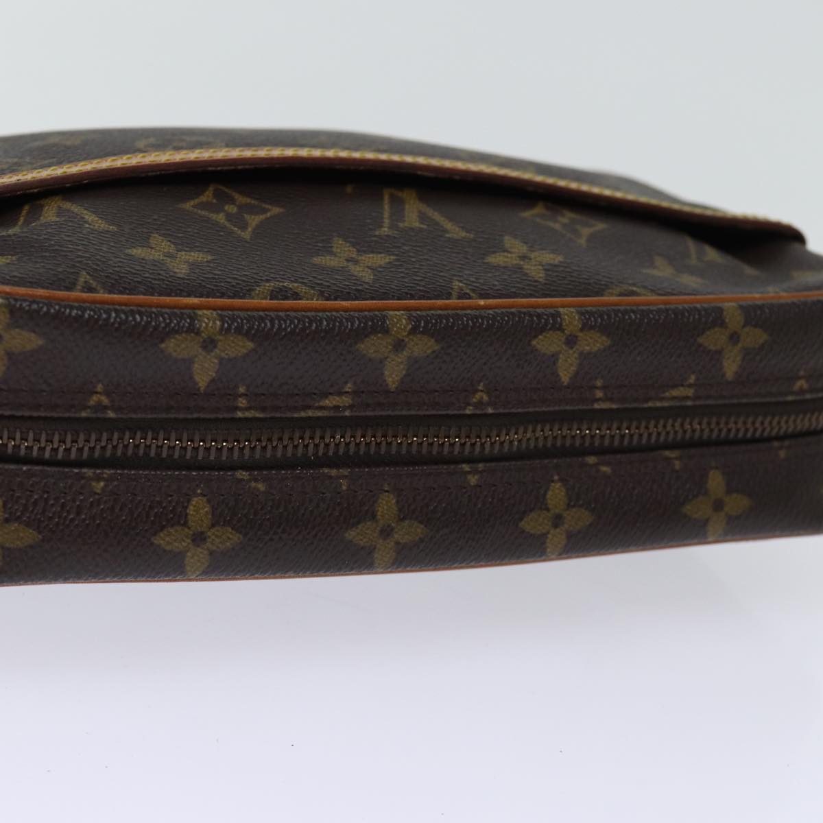 LO-LV bags 1290