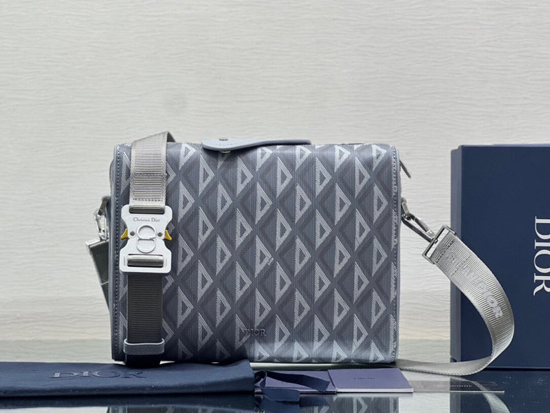 Lusso Official - DYOR BAGS - DESIGNER HANDBAGS  - 1572