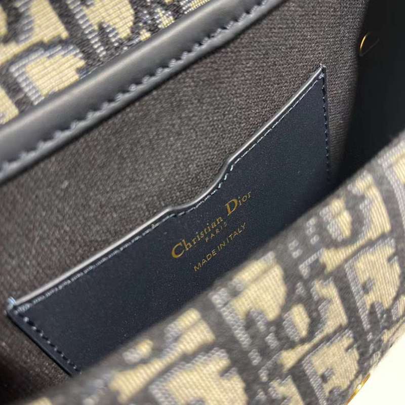 LO - DYOR   BAGS FOR WOMEN - FASHION LUXURY BAGS 472
