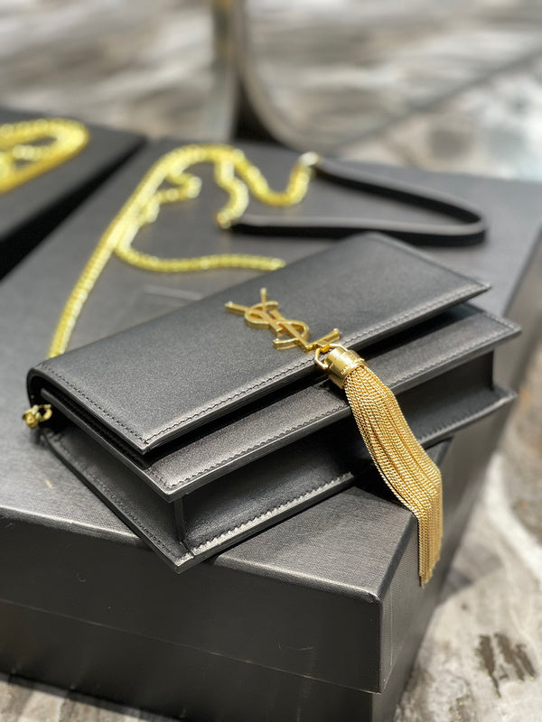 BB - YSL Bag - 1945