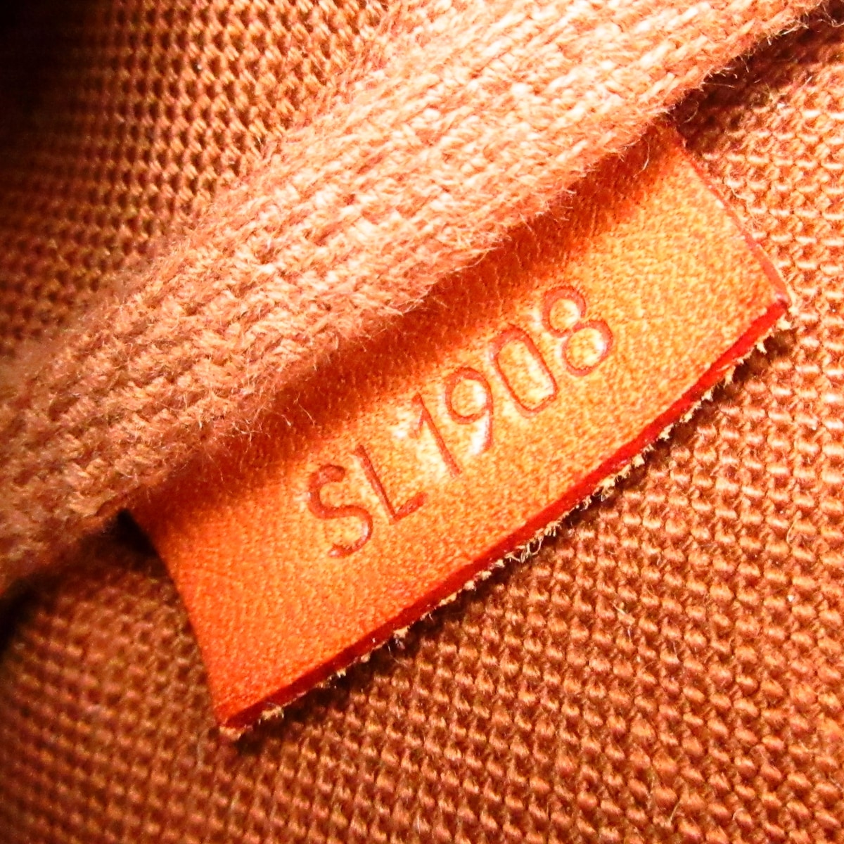 LO-LV bags 448