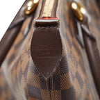 LO-LV bags 1884