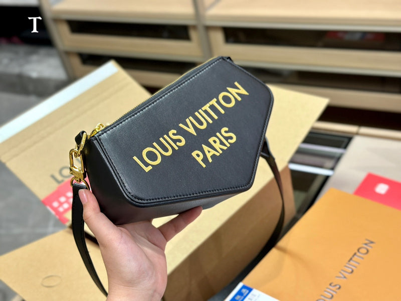 LO - LV Bags - 15095