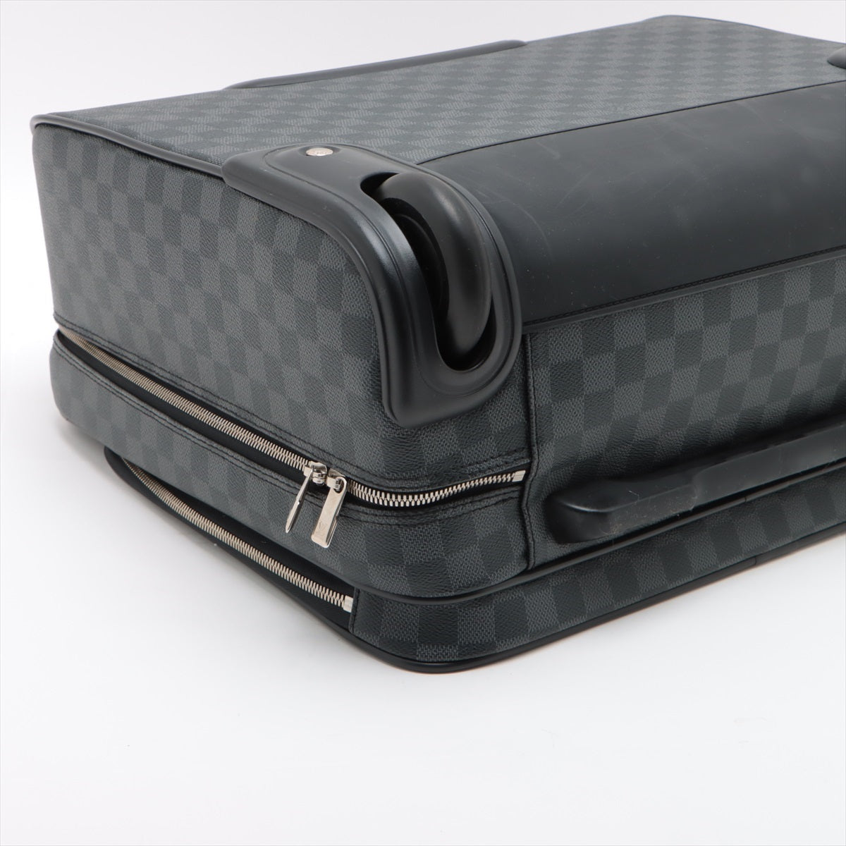 LO-LV bags 1806