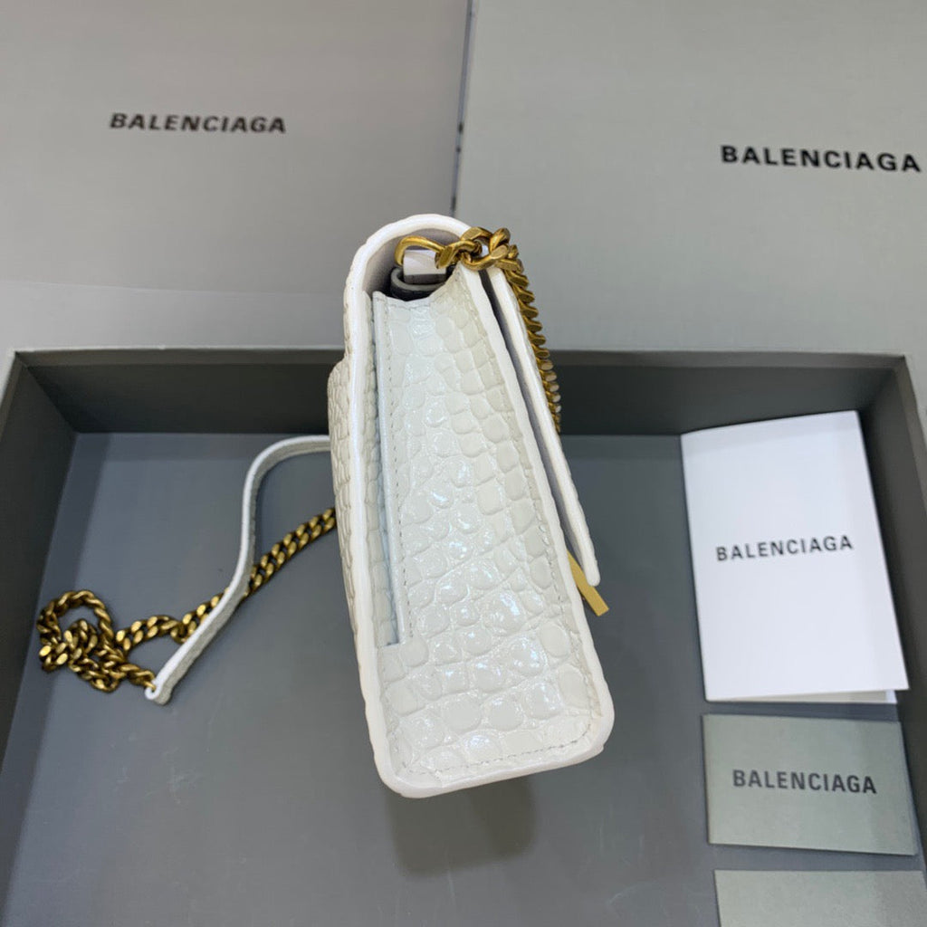 BLN-Ciaga Hourglass Wallet On Chain in White, For Women,  Bags 9in/23LO