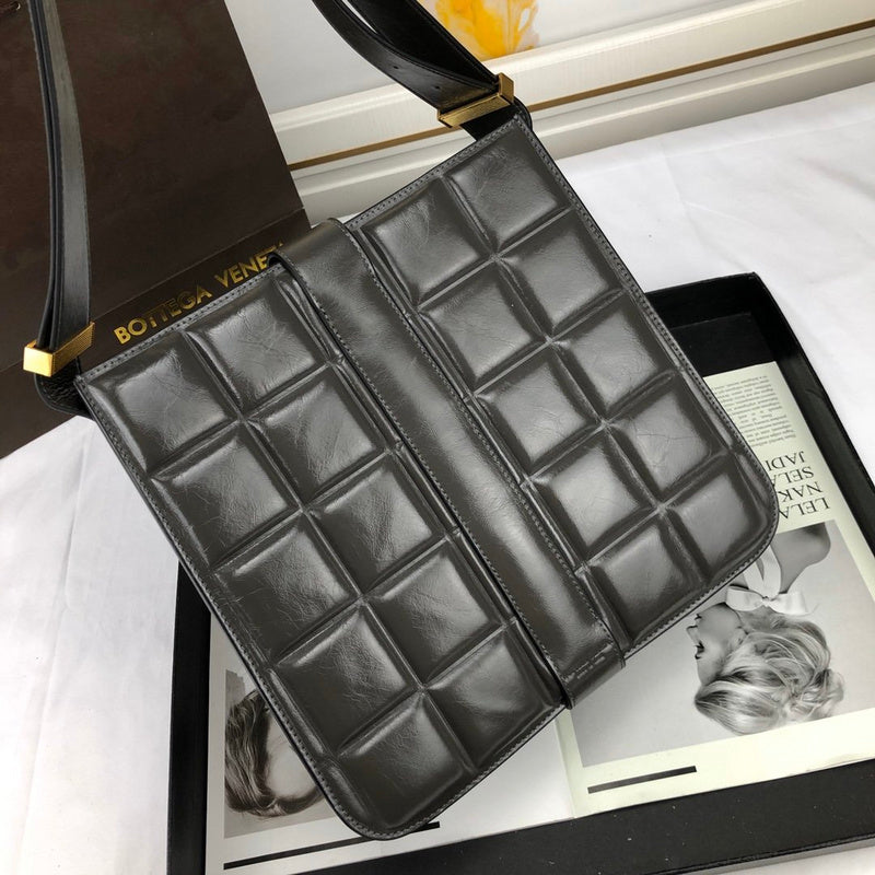 LO - BV Bags - 348
