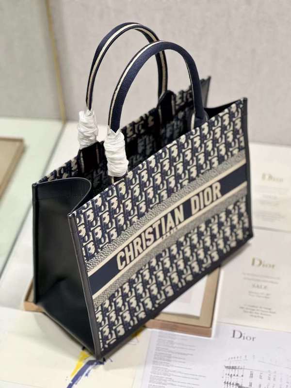 LO - DYOR   BAGS FOR WOMEN - FASHION LUXURY BAGS 028