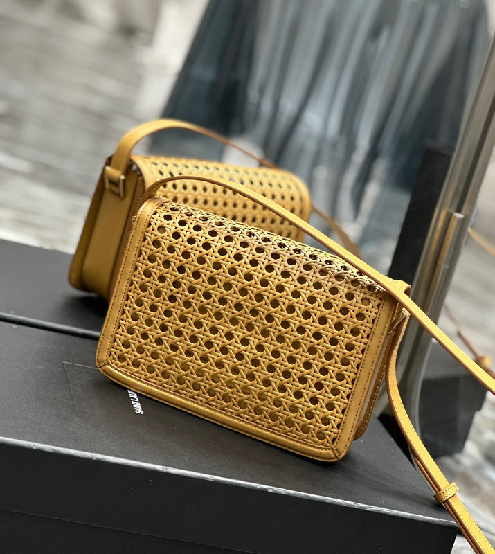 BB - YSL Bag - 3984