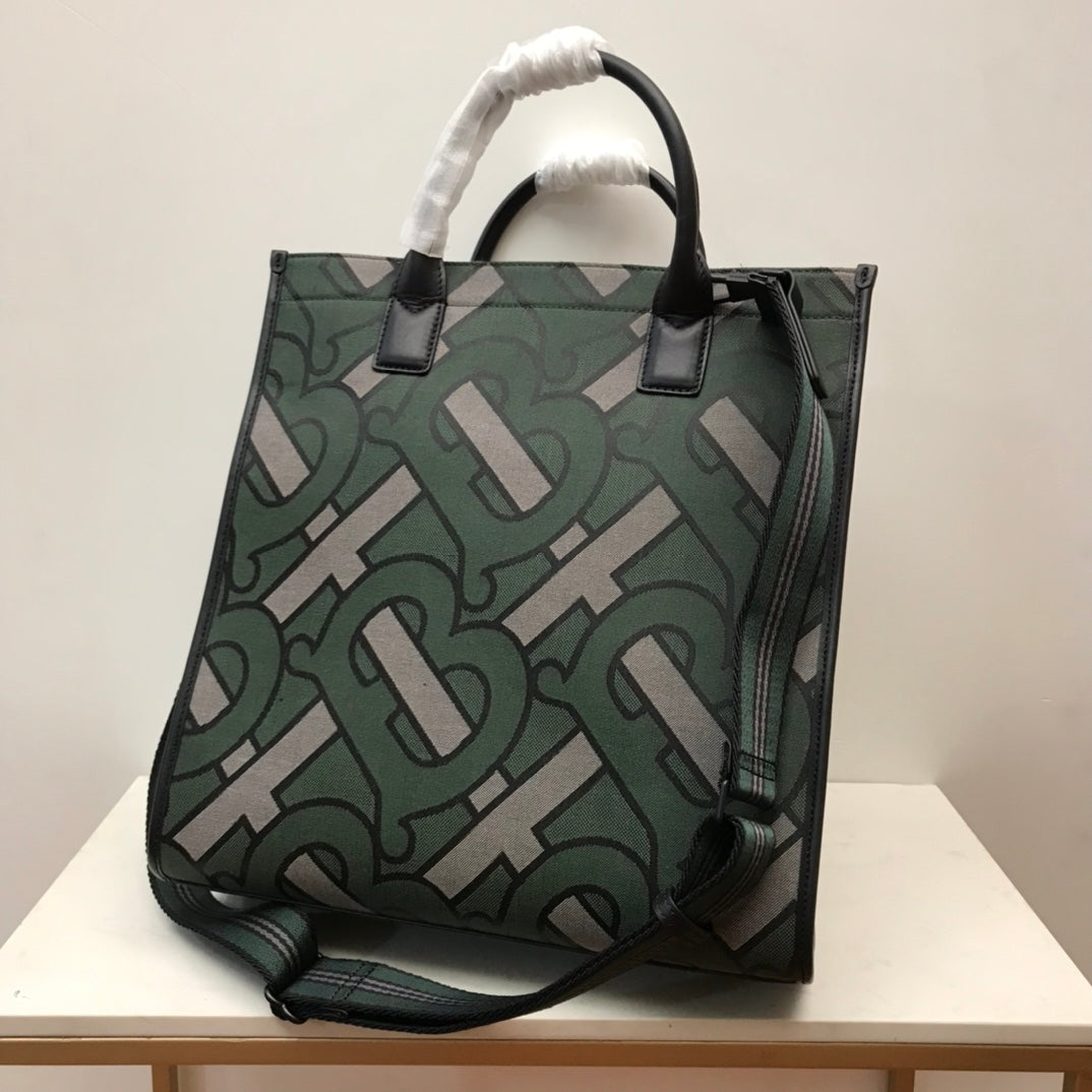 B-Berry - BB  Monogram Recycled Polyester Jacquard Tote For Women, Bags 14.8in/37.5LO