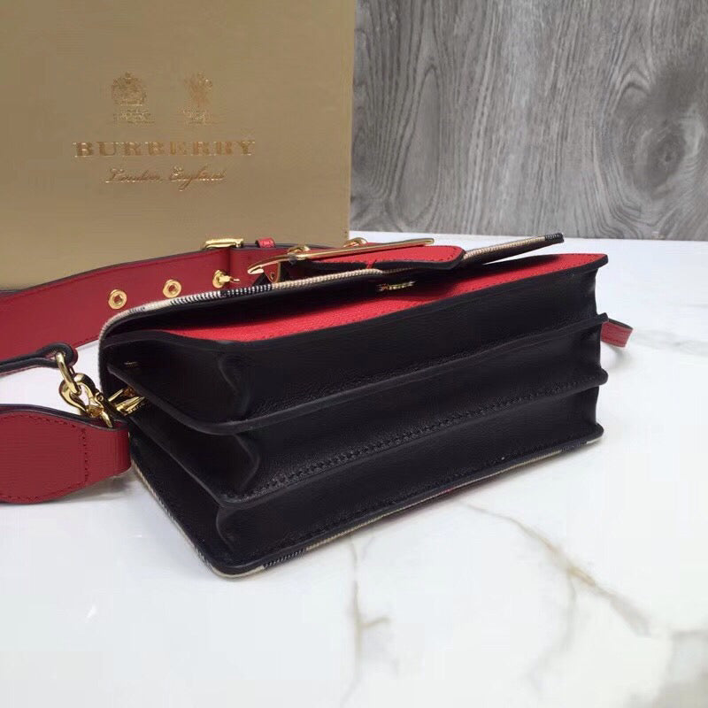 B-Berry - BB  The Small Buckle Bag In House Check Red For Women, Bags 7.5in/19LO