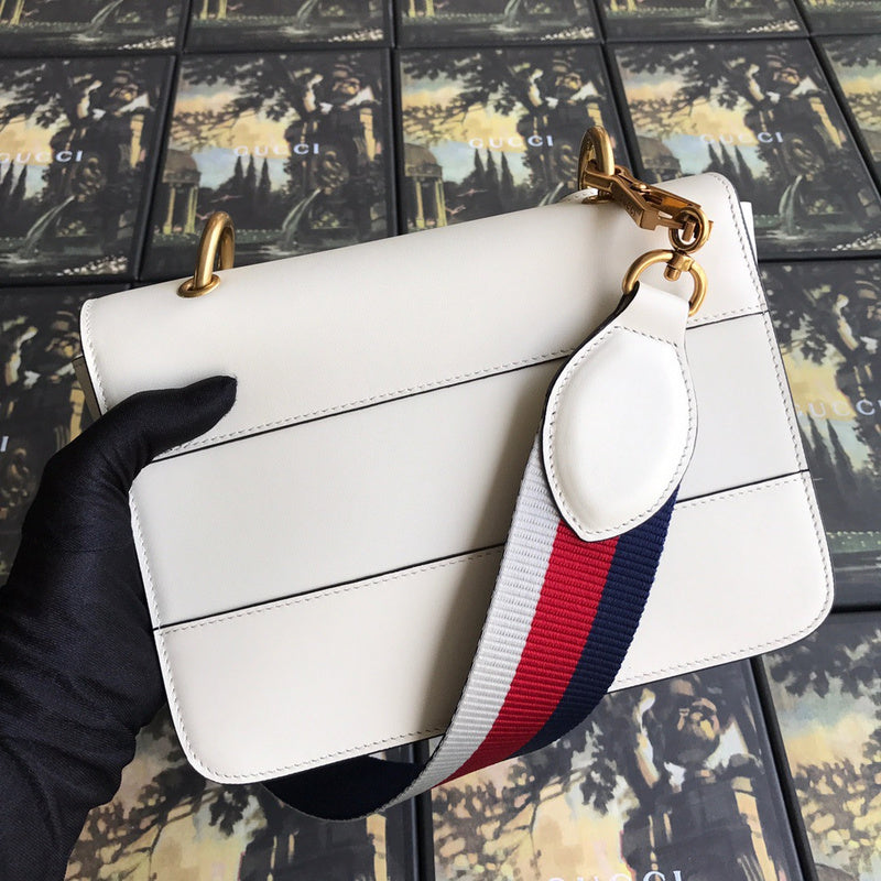 LO - GCC Bags - 6260