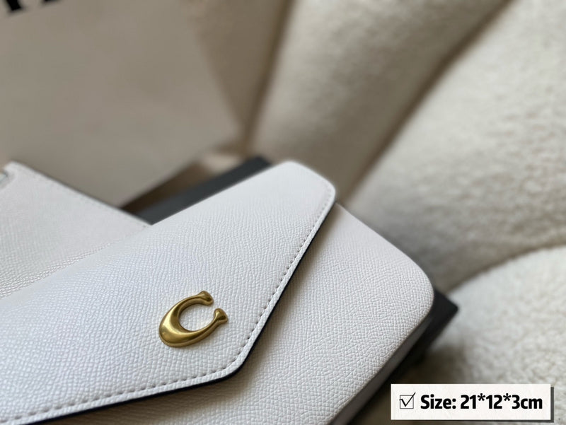 LO - CCH Bags - 067