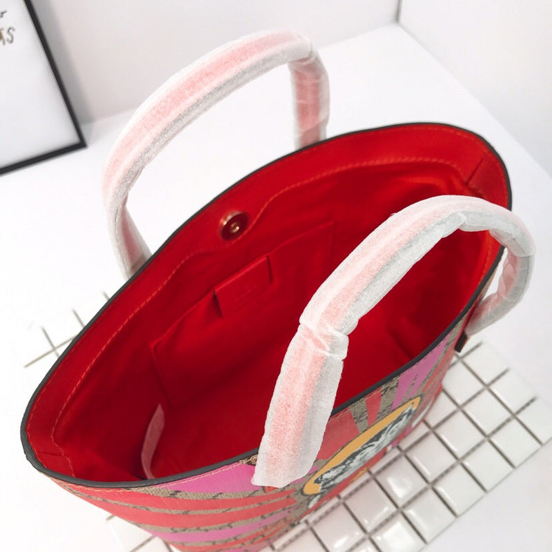 LO - GCC Bags - 2465