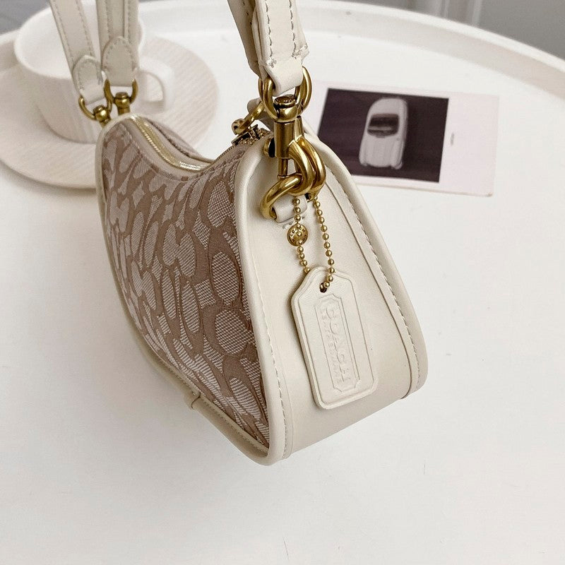 LO - CCH Bags - 522