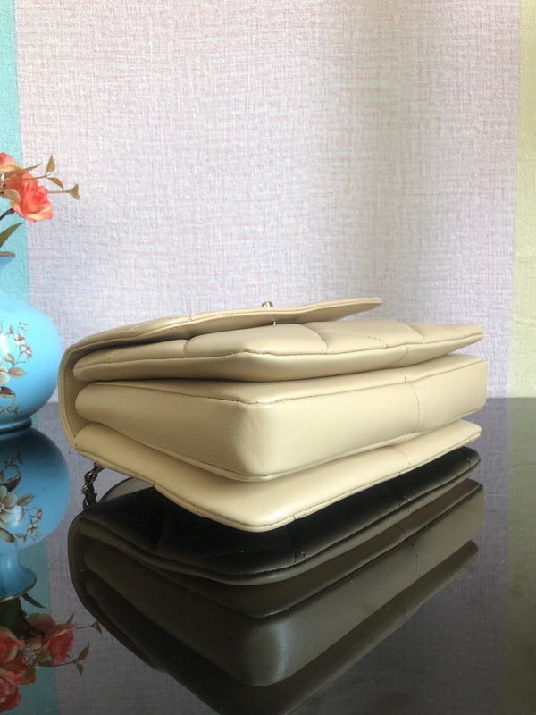 LO - CHL Bags - 3608