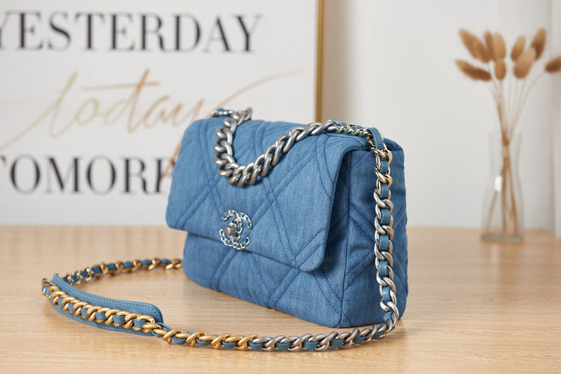 LO - CHL Bags - 2014