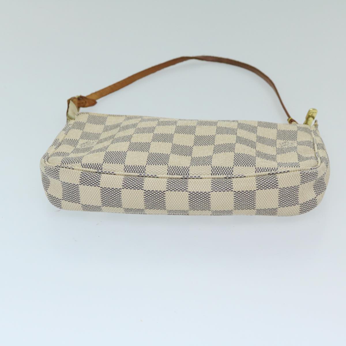 LO-LV bags 882