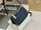 LO - CCH Bags - 156