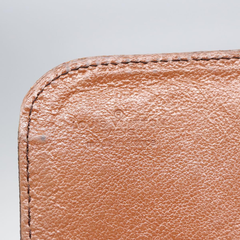 LO-LV bags 6382
