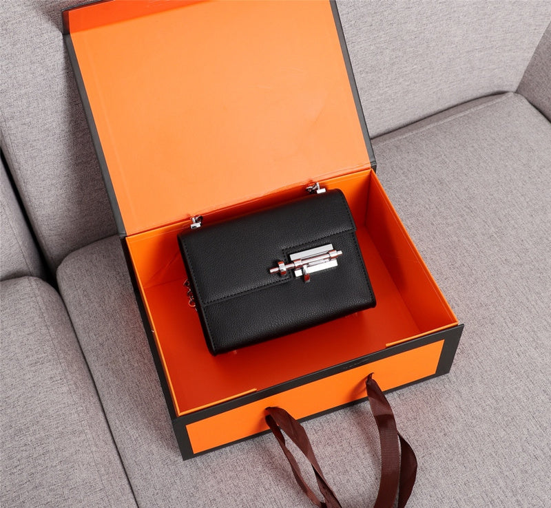 LO - HRMS DESIGNER BAGS - WOMEN BAGS - 802