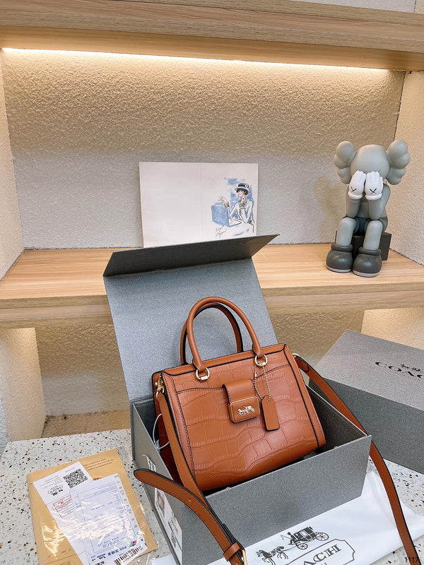 LO - CCH Bags - 398