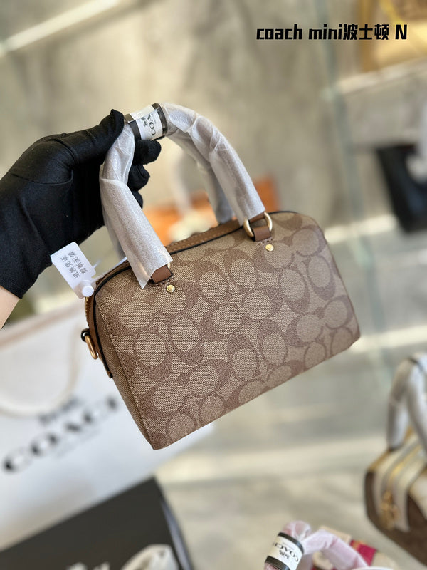 LO - CCH Bags - 387