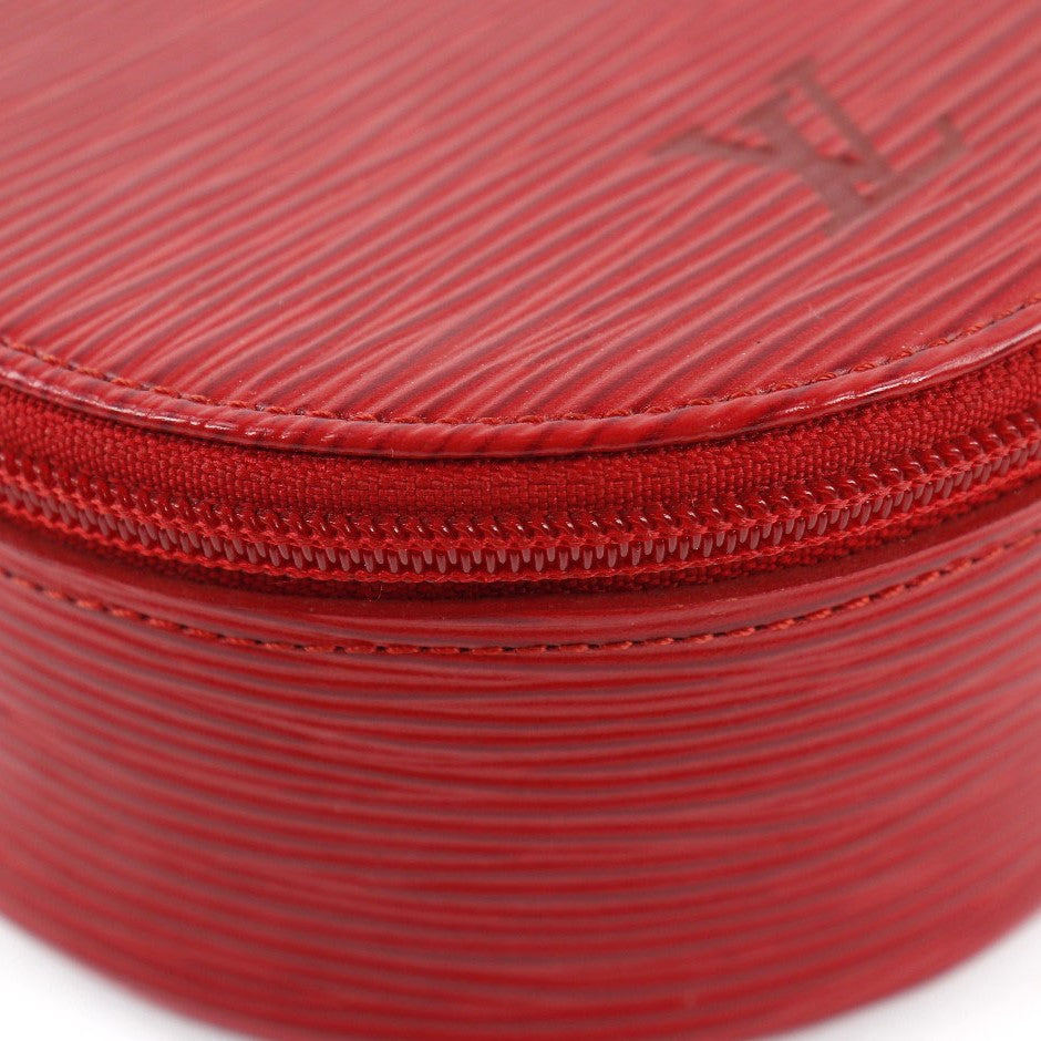 LO-LV bags 2243