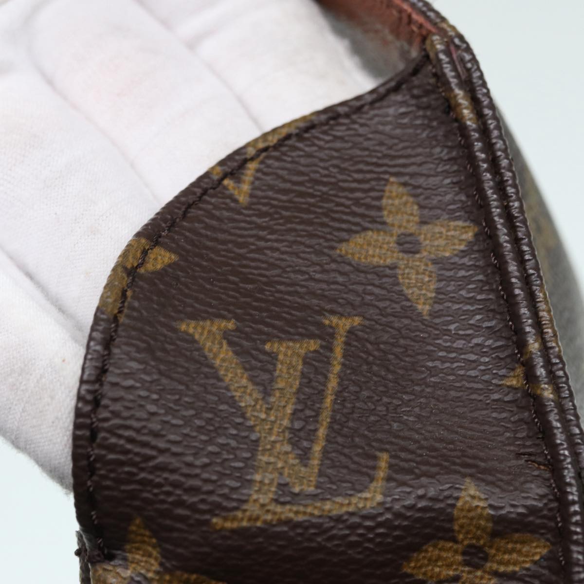 LO-LV bags 6322