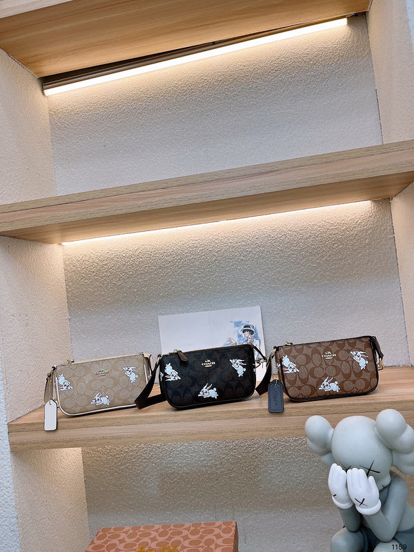 LO - CCH Bags - 256