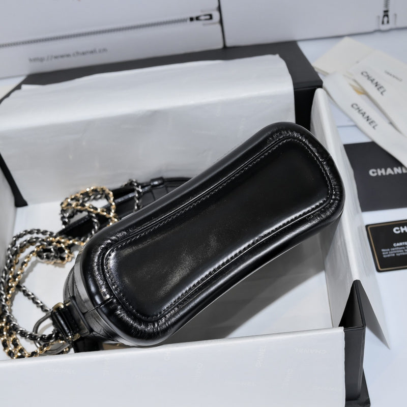 LO - CHL Bags - 2010