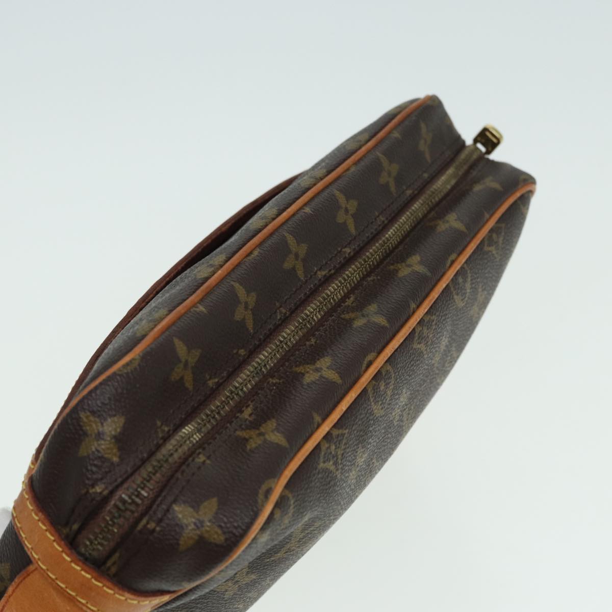 LO-LV bags 1100