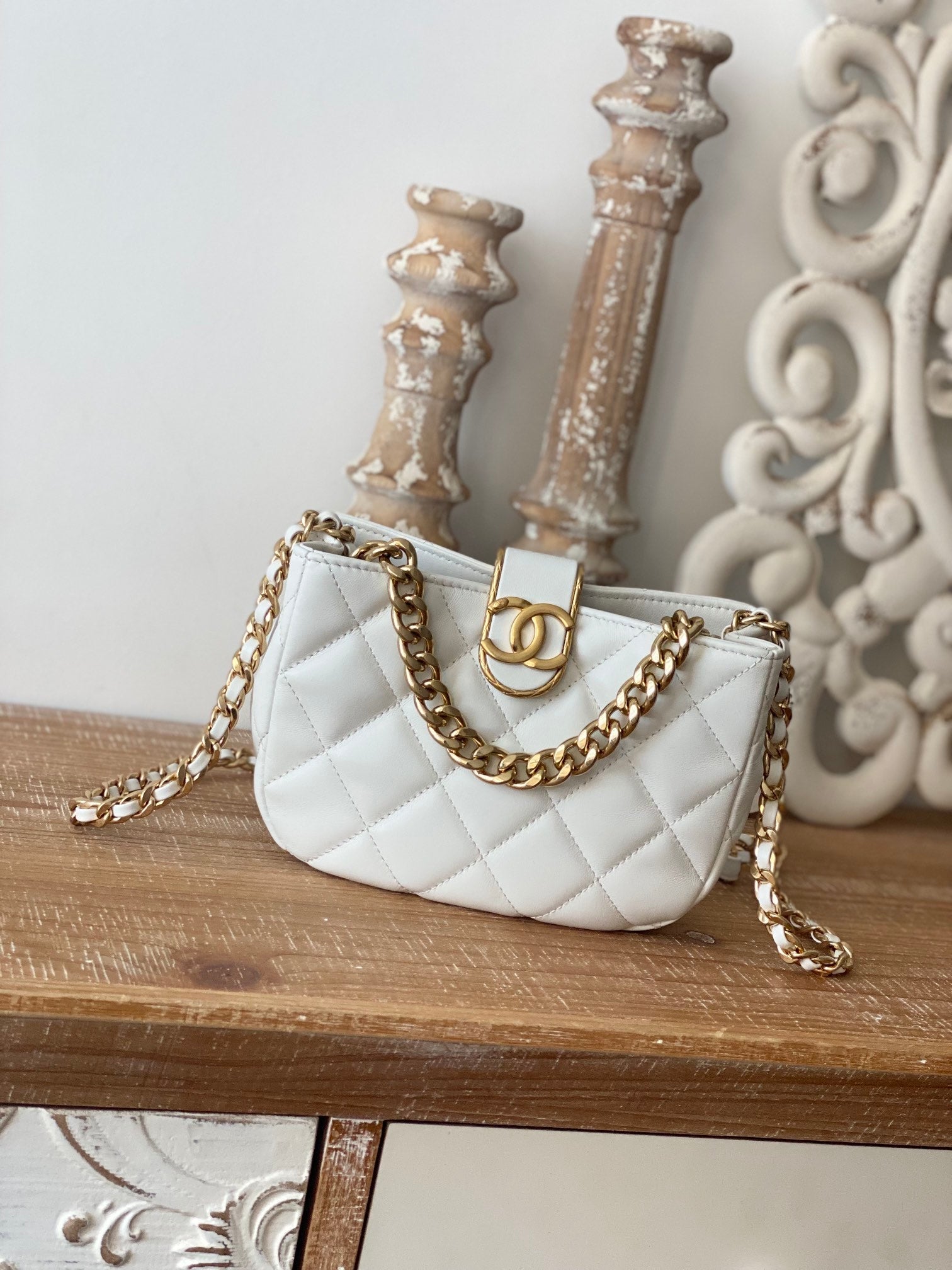 CHL - Small Hobo Bag Gold Hardware White For Women Handbags, Shoulder Bags 7.5in/19LO