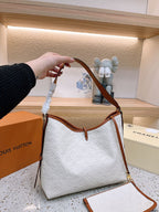 LO - LV Bags - 15107