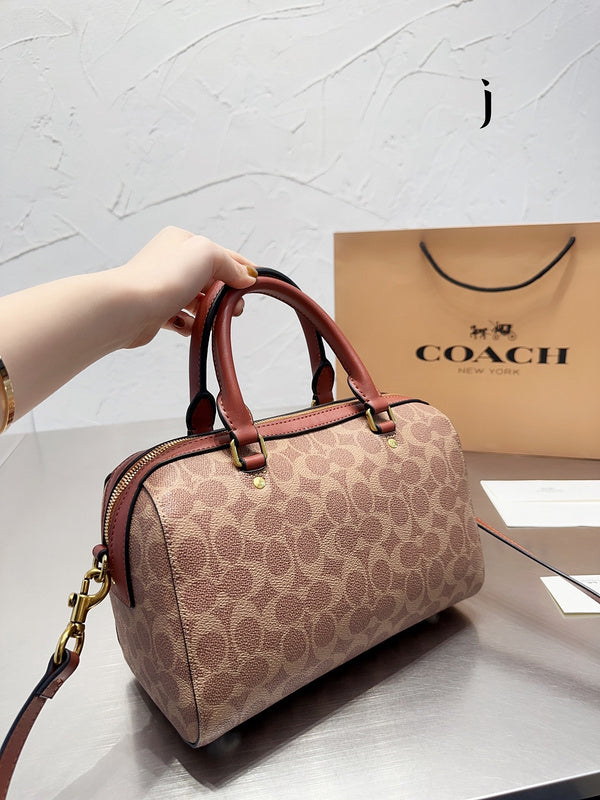 LO - CCH Bags - 390