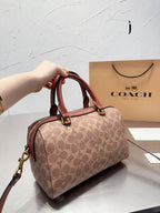 LO - CCH Bags - 390