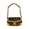 Velvet Pochette