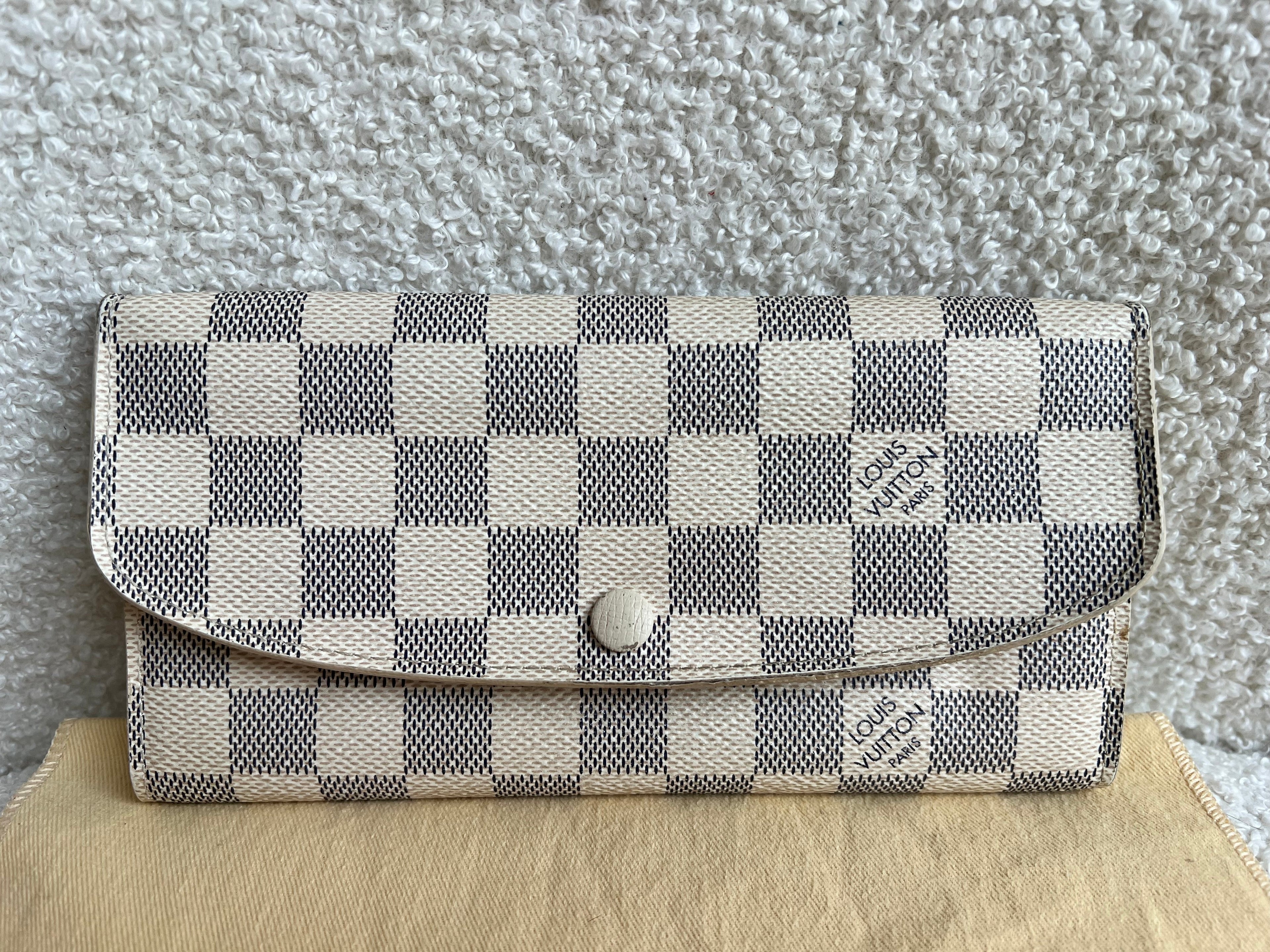 Emilie Wallet