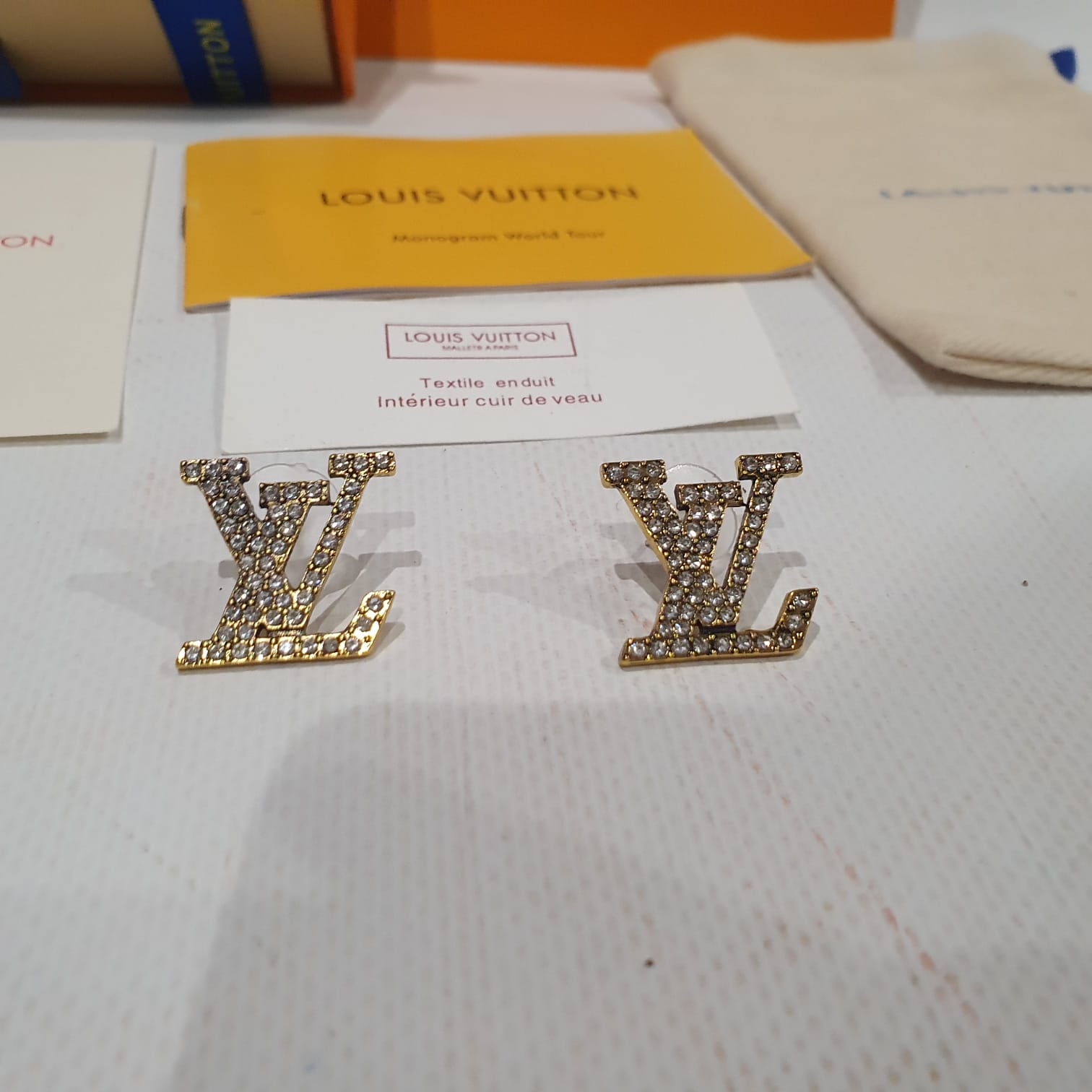 LO-LV bags 2169
