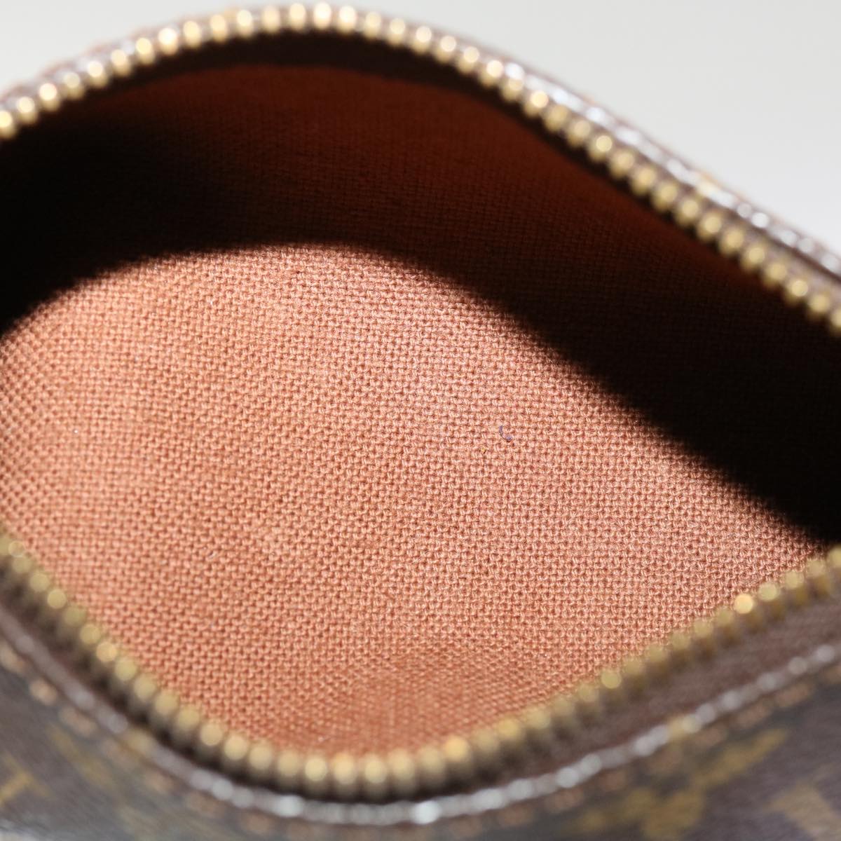 LO-LV bags 1033