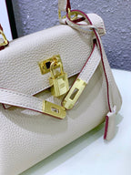 LO - HRMS LUXURY BAGS - 560