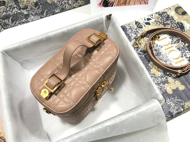 LO - DYOR   BAGS FOR WOMEN - FASHION LUXURY BAGS 250