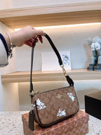 LO - CCH Bags - 256