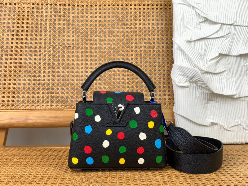 LO-LV bags 8710