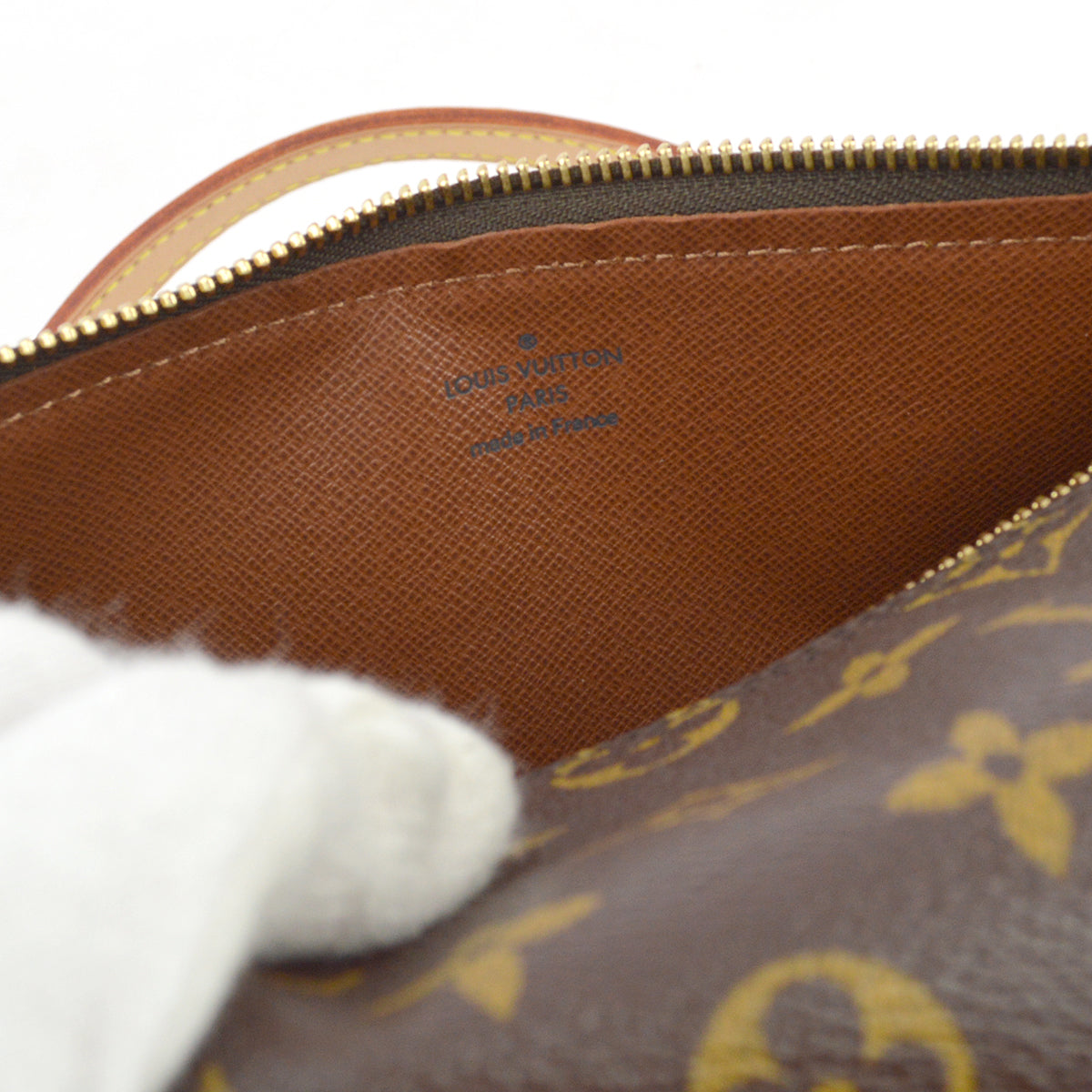 LO-LV bags 2970
