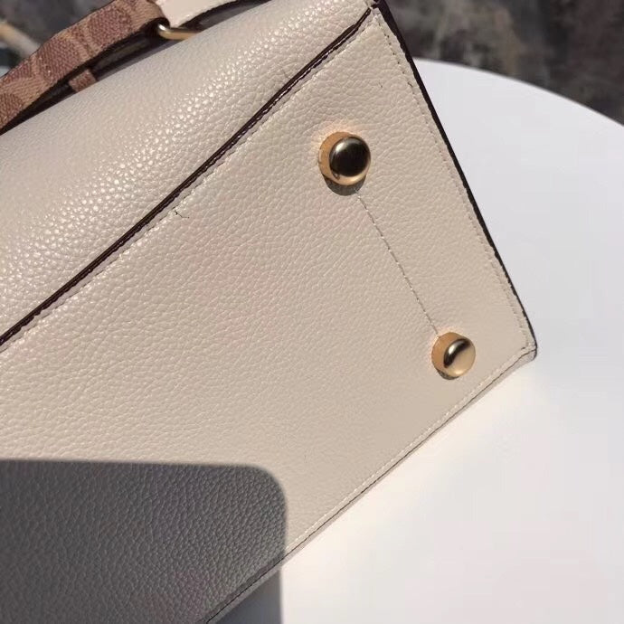 LO - CCH Bags - 516