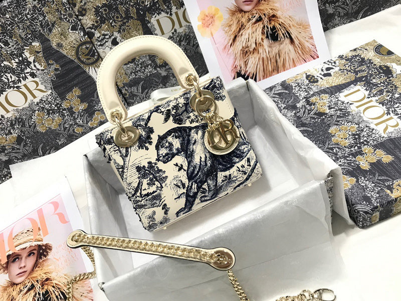 LO - DYOR   BAGS FOR WOMEN - FASHION LUXURY BAGS 202