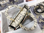 LO - DYOR   BAGS FOR WOMEN - FASHION LUXURY BAGS 370