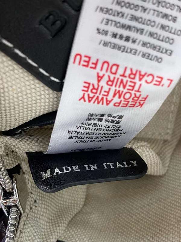 LO - B-BERRY BAGS - 162