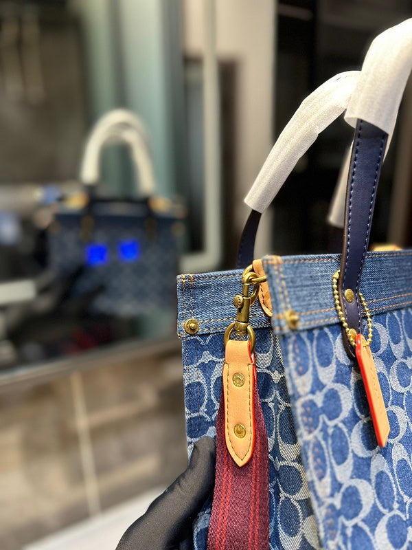 LO - CCH Bags - 061